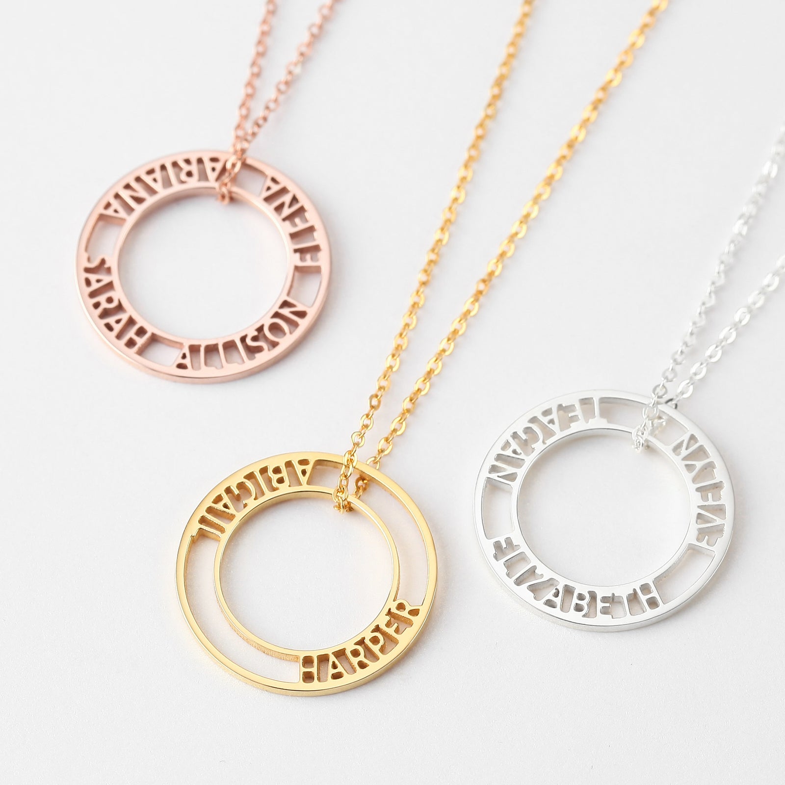 Circle of Love for Mom